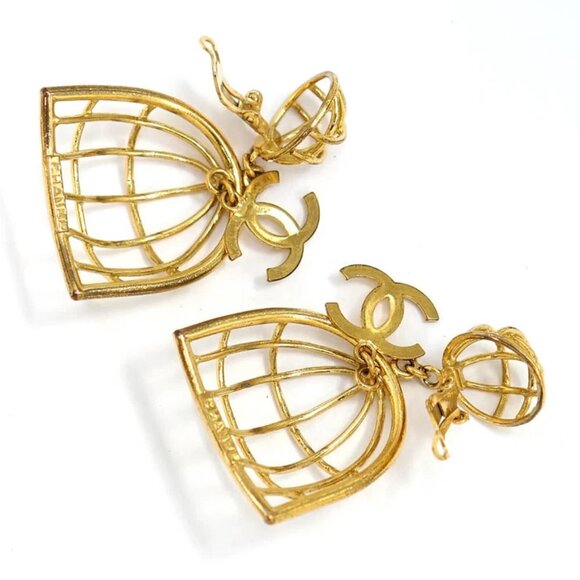 CHANEL CC Logos Bird Cage Basket Clip-On Earrings Gold Tone 29 Auth w/Box - Picture 5 of 8